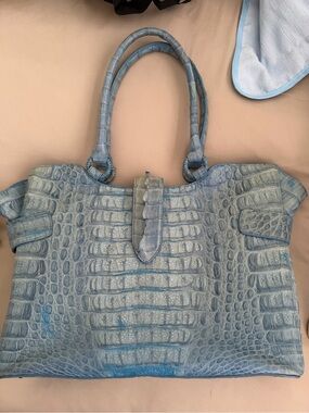Blue Croc-Embossed Leather Tote Bag - Women